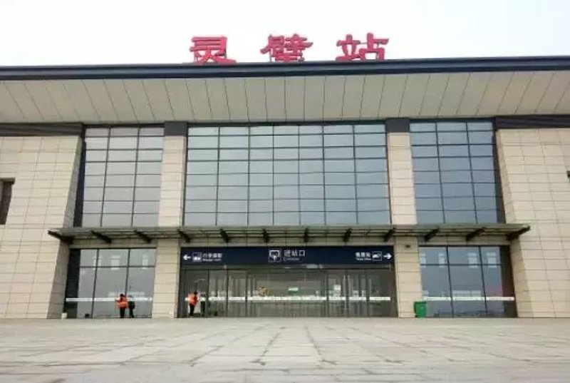 灵璧服饰店：从误区中寻找商机